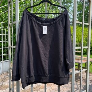 NWT Torrid Off Shoulder Lightweight Sweatshirt - Size 3 (22-24)